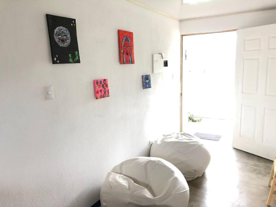 Nappo 2 Alajuela, Heredia,sjo,5min From Airport No Parking Apartment